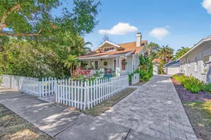 227 11th Ave NE, Saint Petersburg, FL 33701 - Photo 2