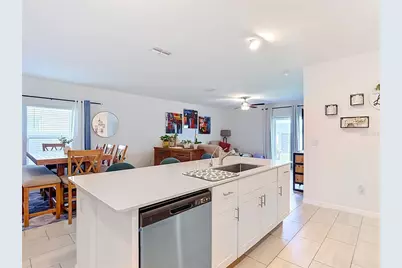 35186 Ackley Trace, Zephyrhills, FL 33541 - Photo 18