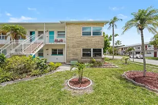 5855 18th St N, Saint Petersburg, FL 33714 - Photo 1