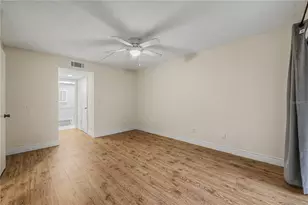 13604 S Village Dr, Tampa, FL 33618 - Photo 22
