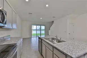 233 Mangrove Shade Cir, Apollo Beach, FL 33572 - Photo 12