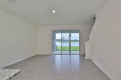 233 Mangrove Shade Circle, Apollo Beach, FL 33572 - Photo 6