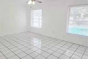 11318 Palomar St, Spring Hill, FL 34609 - Photo 20