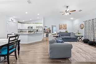 2225 Ring Rd, Spring Hill, FL 34609 - Photo 10