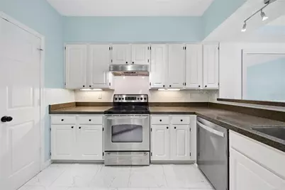 4304 Bay Club Circle #4304, Tampa, FL 33607 - Photo 28