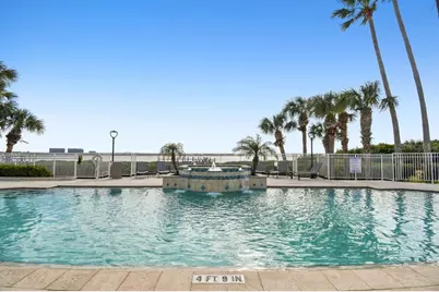 4304 Bay Club Circle #4304, Tampa, FL 33607 - Photo 4