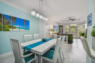 4304 Bay Club Cir, Tampa, FL 33607 - Photo 8