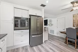 2321 Black Oak Ln, Clearwater, FL 33763 - Photo 8