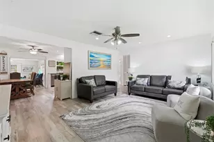 2321 Black Oak Ln, Clearwater, FL 33763 - Photo 4