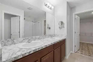 3035 Moulden Hollow Dr, Zephyrhills, FL 33540 - Photo 24