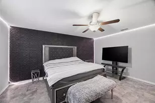 3035 Moulden Hollow Dr, Zephyrhills, FL 33540 - Photo 22