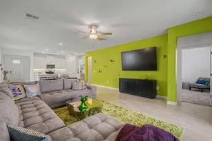 10733 Tupper Cay Dr, San Antonio, FL 33576 - Photo 14
