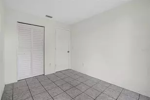 4320 44th St N, Saint Petersburg, FL 33714 - Photo 22