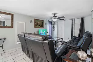 911 Marjorie Ave, Brandon, FL 33511 - Photo 10