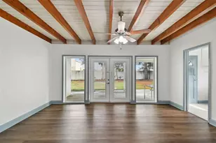 3905 W Paxton Ave, Tampa, FL 33611 - Photo 8