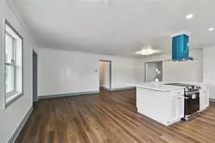 3905 W Paxton Ave, Tampa, FL 33611 - Photo 4