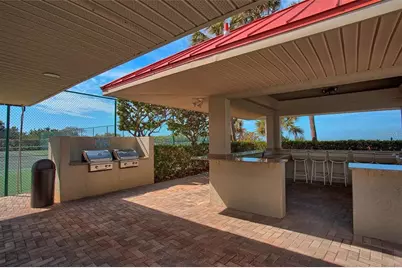 1290 Gulf Boulevard #1506, Clearwater Beach, FL 33767 - Photo 2