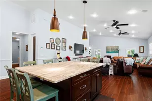 3628 S Renellie Dr, Tampa, FL 33629 - Photo 8