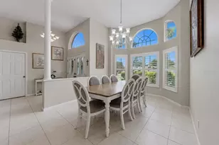 2027 New Bedford Dr, Sun City Center, FL 33573 - Photo 12