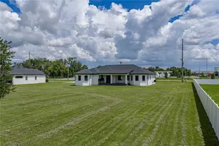 14080 Sydney Rd, Dover, FL 33527 - Photo 38