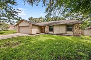 612 Heather Brite Cir, Apopka, FL 32712 - Photo 2