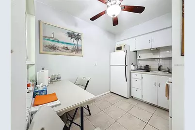 250 Rosery Road NW #228, Largo, FL 33770 - Photo 6