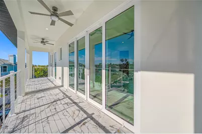 11460 7th Street E, Treasure Island, FL 33706 - Photo 44