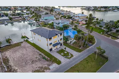 11460 7th Street E, Treasure Island, FL 33706 - Photo 56