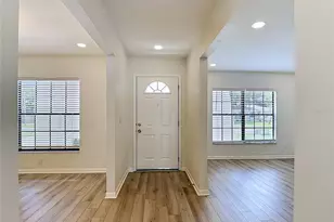 4321 Foxglen Ln, Tampa, FL 33624 - Photo 12