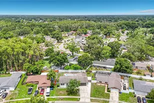 4321 Foxglen Ln, Tampa, FL 33624 - Photo 2