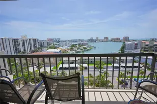 400 Island Way, Clearwater Beach, FL 33767 - Photo 14