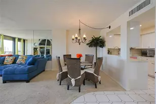 400 Island Way, Clearwater Beach, FL 33767 - Photo 6
