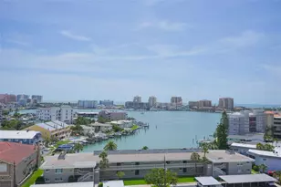 400 Island Way, Clearwater Beach, FL 33767 - Photo 18