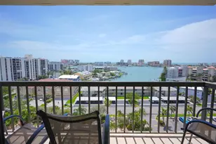 400 Island Way, Clearwater Beach, FL 33767 - Photo 1