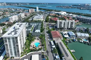 400 Island Way, Clearwater Beach, FL 33767 - Photo 60