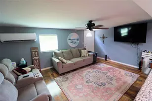 45506 Magnolia St, Paisley, FL 32767 - Photo 6