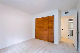 3164 Valley Oaks Dr, Tampa, FL 33618 - Photo 22