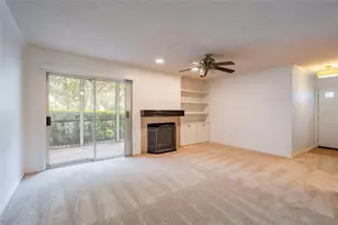 3164 Valley Oaks Dr, Tampa, FL 33618 - Photo 16