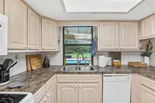 7809 Pineview Dr, Odessa, FL 33556 - Photo 16