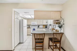 7809 Pineview Dr, Odessa, FL 33556 - Photo 14