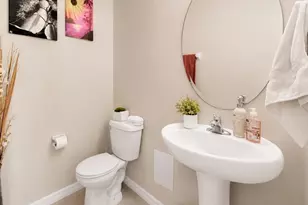 32649 Pez Landing Ln, Wesley Chapel, FL 33543 - Photo 6