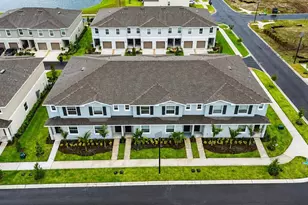 2239 Rose Finch Hill Pl, Wimauma, FL 33598 - Photo 2