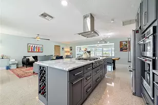 5083 41st St S, Saint Petersburg, FL 33711 - Photo 16