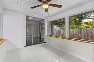 2450 49th St S, Saint Petersburg, FL 33711 - Photo 26