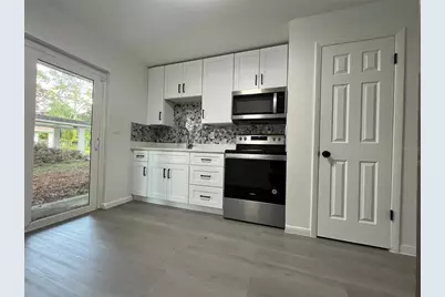 4814 20th Street, Zephyrhills, FL 33542 - Photo 2