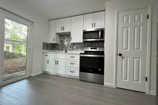 4814 20th St, Zephyrhills, FL 33542 - Photo 2