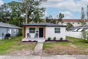 326 41st Ave N, Saint Petersburg, FL 33703 - Photo 2