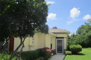 1256 Corinth Greens Dr, Sun City Center, FL 33573 - Photo 2