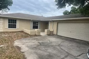 906 Essex Rd, Brandon, FL 33510 - Photo 1