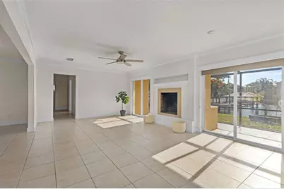 3945 Fontainebleau Drive, Tampa, FL 33634 - Photo 8